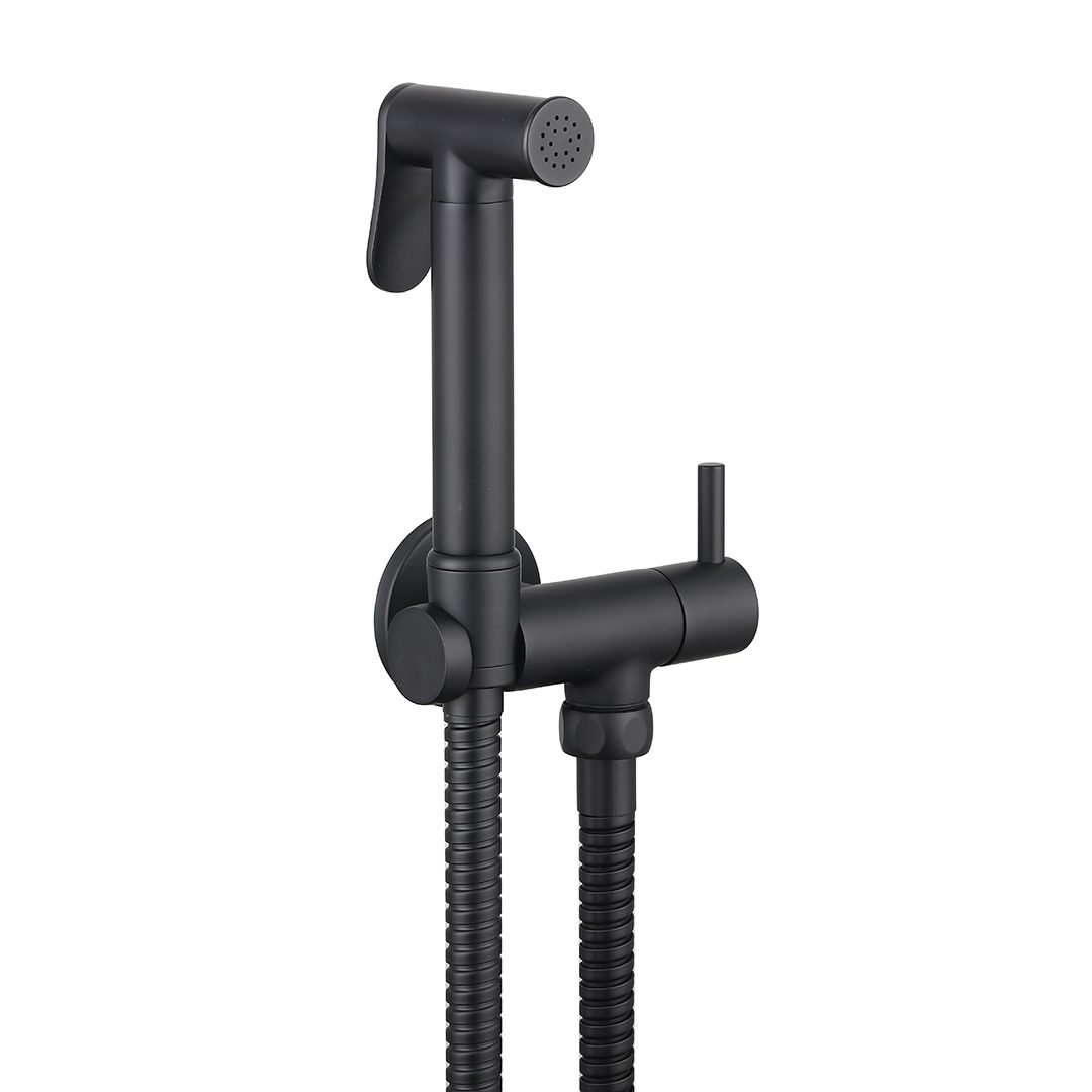 Elegant Haven Annan Matt Black Douche With Integrated Isolator Valve 1
