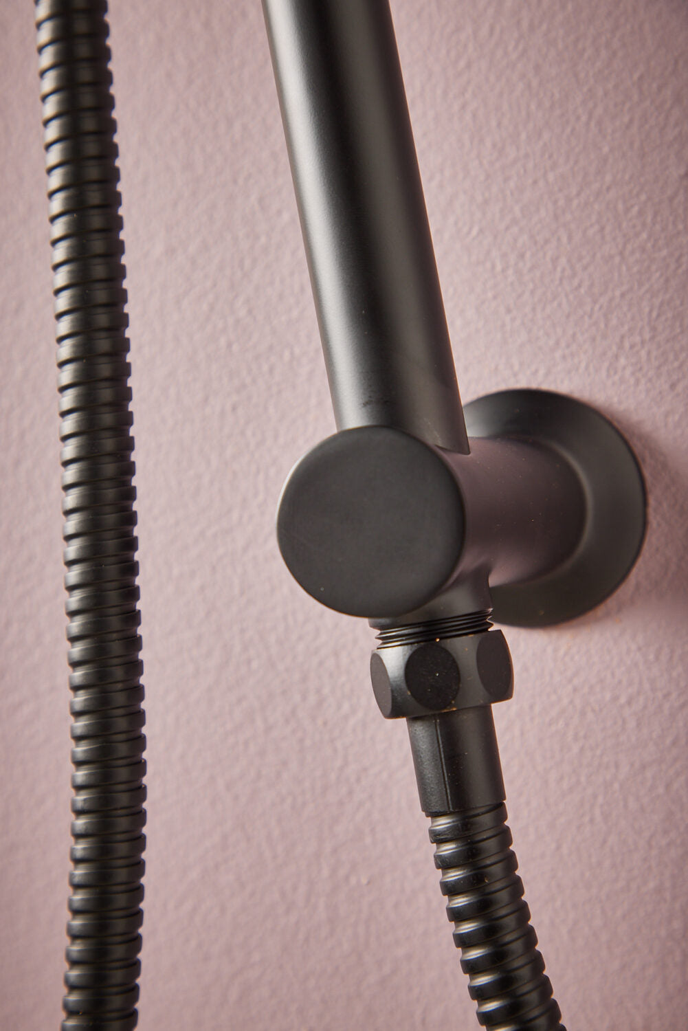 Riser Rail & Handset Including Hose Matte Black