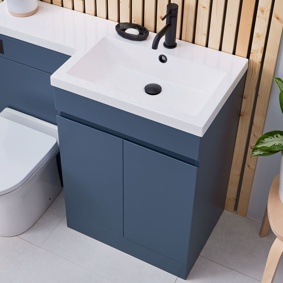 Universal Basin Waste, Matte Black