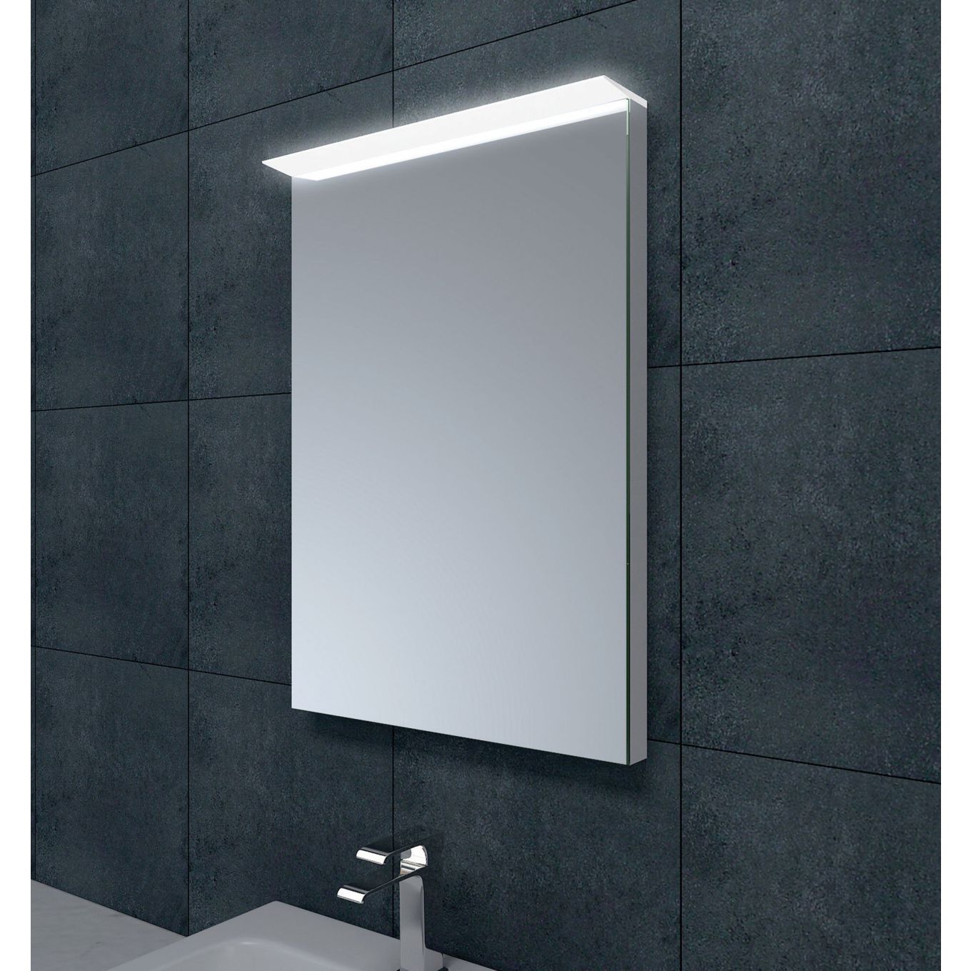 Elnero Illuminated LED Mirror 600mm