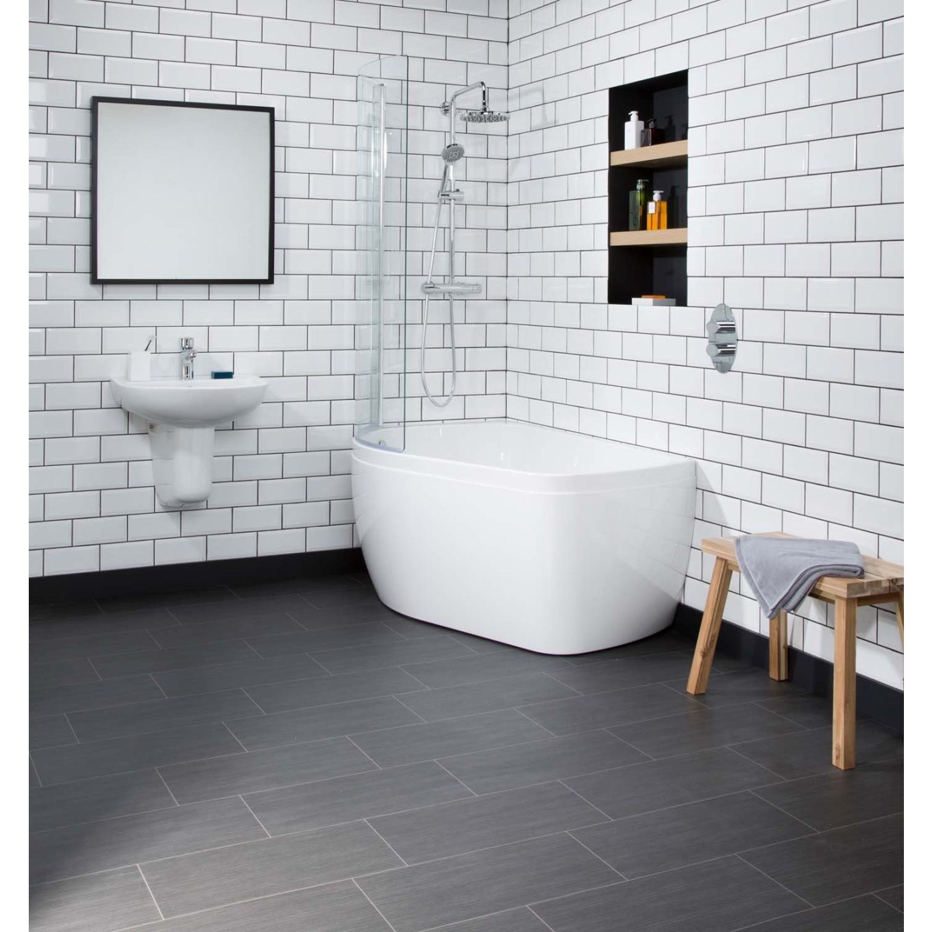 Carron Profile Right Hand Acrylic Shower Bath - 1500x900mm
