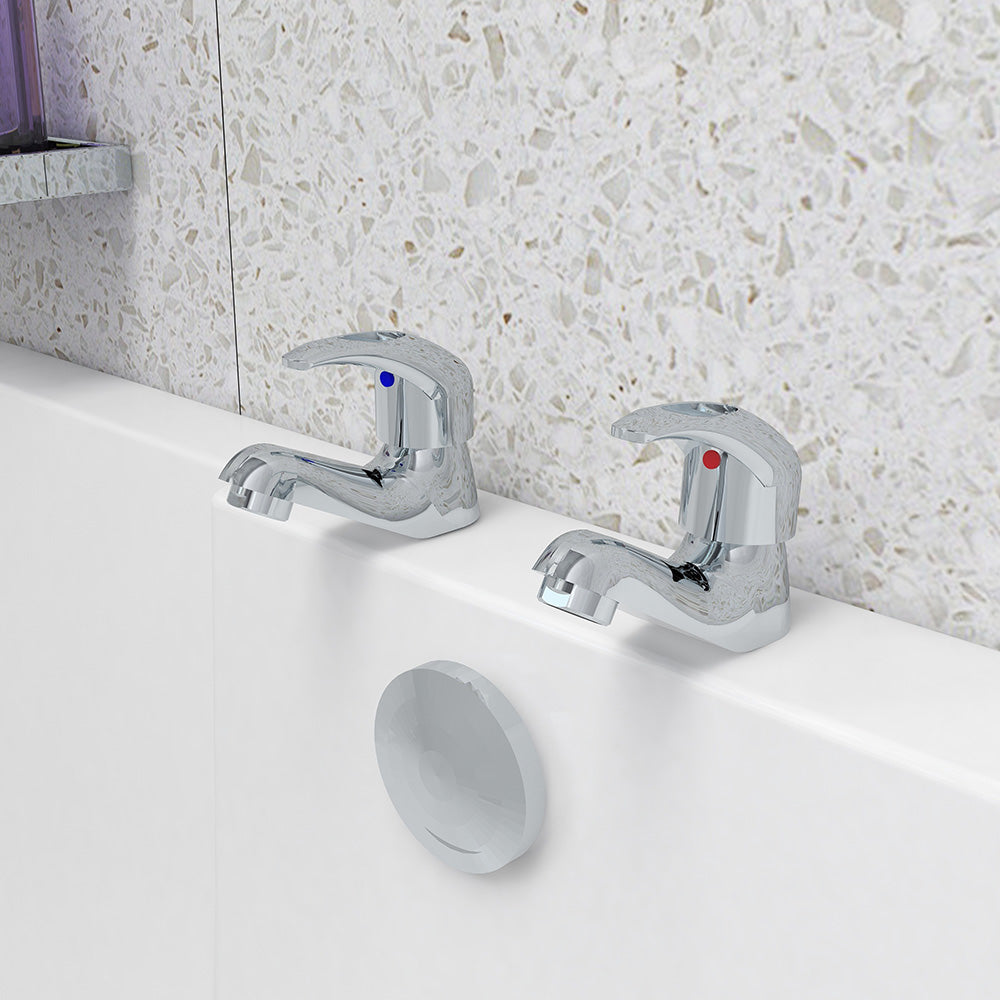 dv8 bath pillar taps (pair)