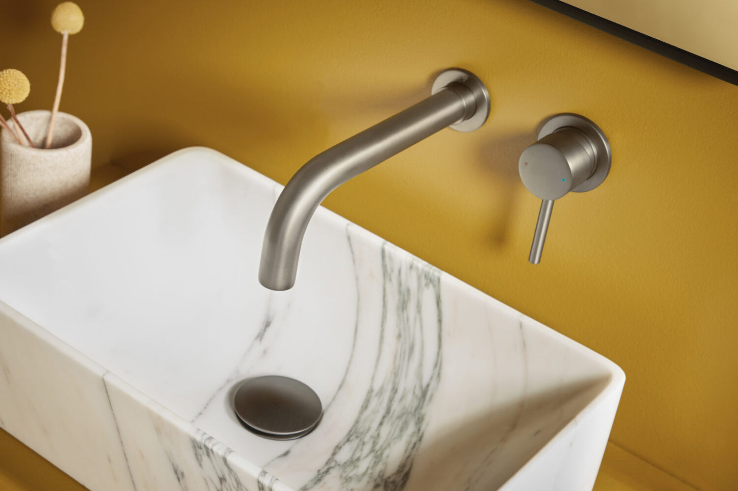 Universal Basin Waste, Gunmetal