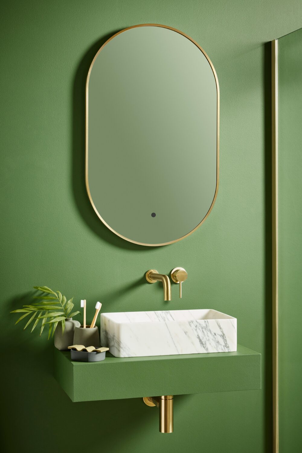 Aubrey LED Mirror Brass 500×800