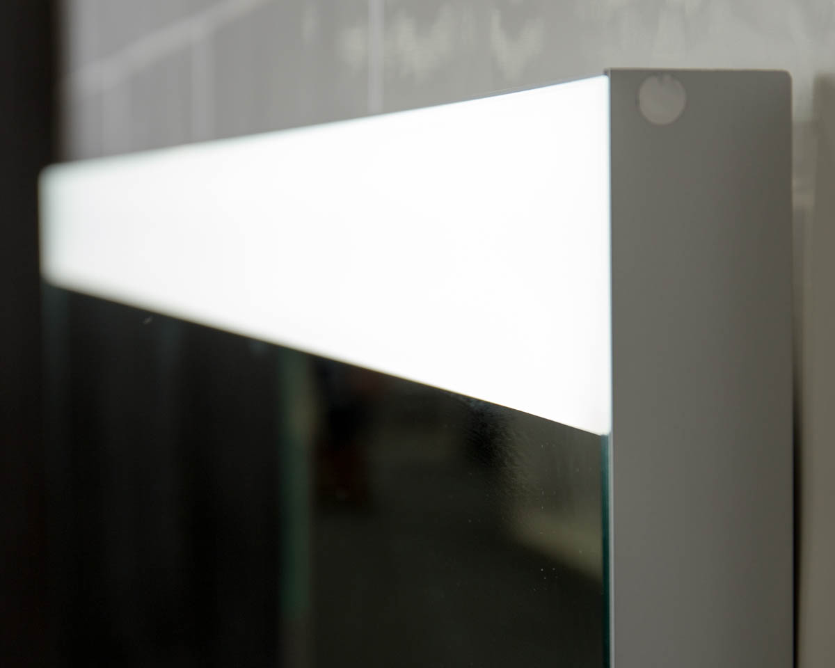 Mosta LED Bathroom Mirror 800x600mm