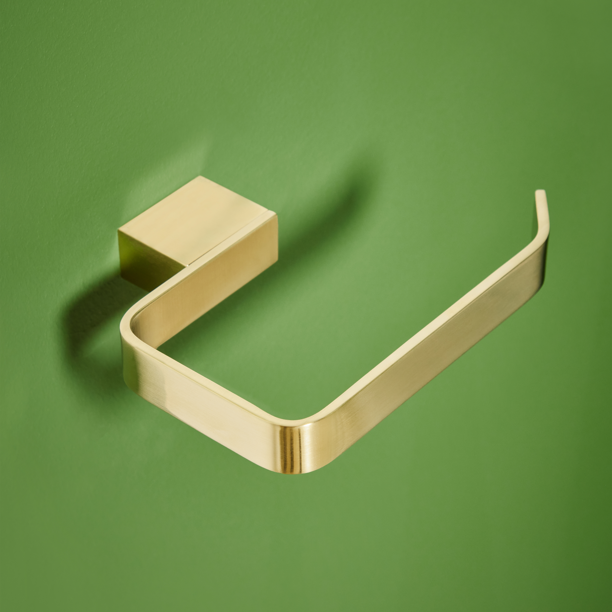Roma Paper Holder Brushed Brass