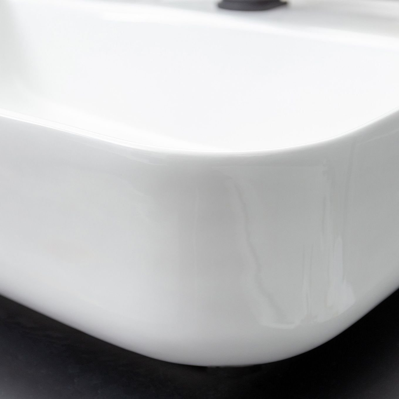 Zue White Rectangle Countertop Basin