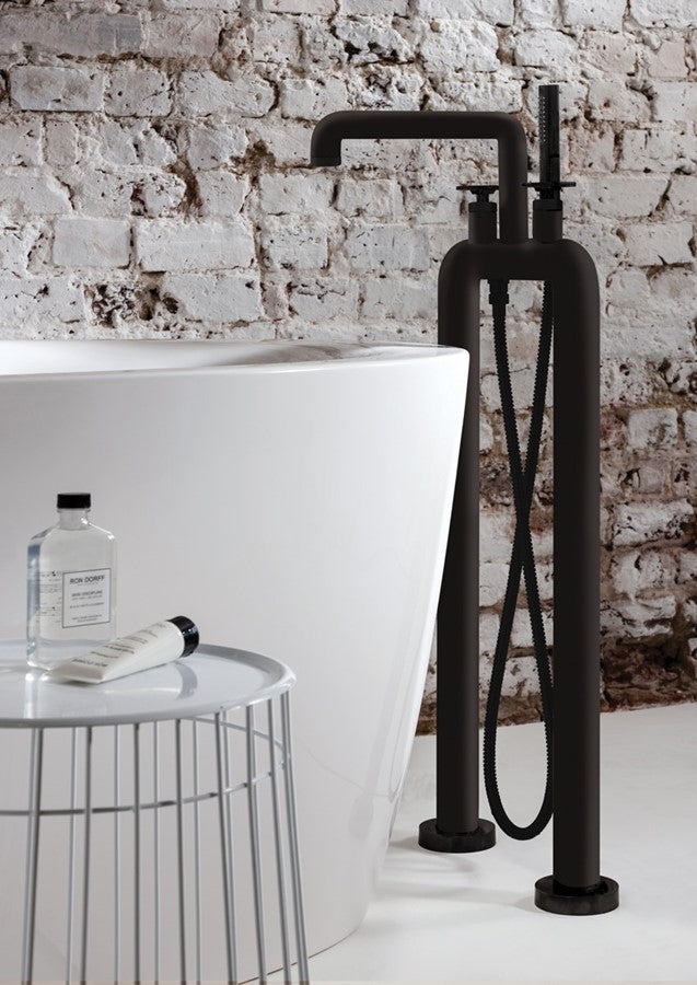 UNION Free Standing Bath Filler & Shower Kit Wheel