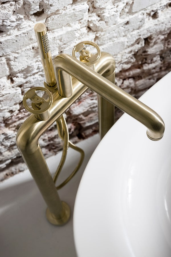 UNION Free Standing Bath Filler & Shower Kit Wheel