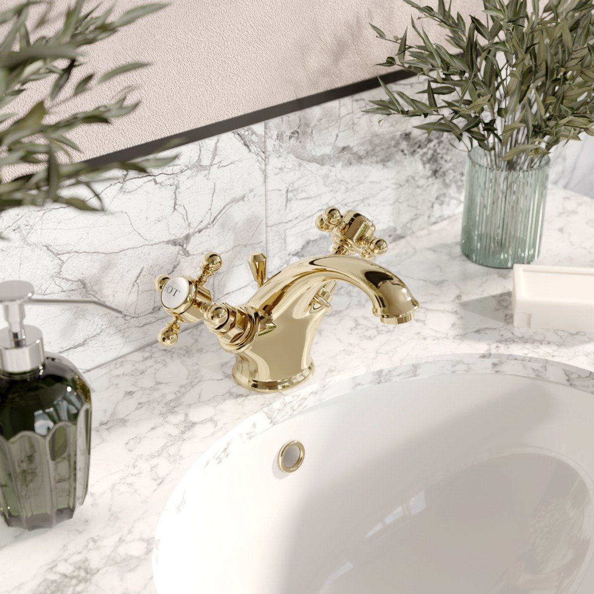 Grosvenor Gold Basin Mixer Tap