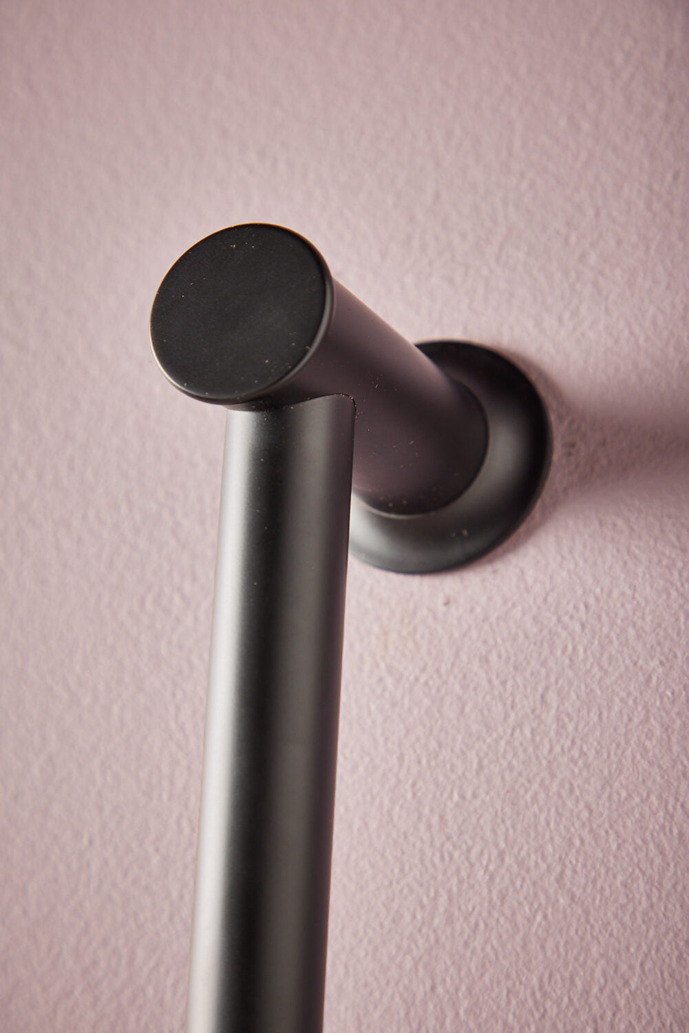 Riser Rail & Handset Including Hose Gunmetal