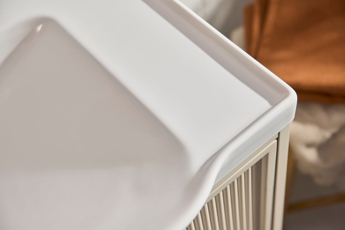 Bota 500 Fluted Cabinet