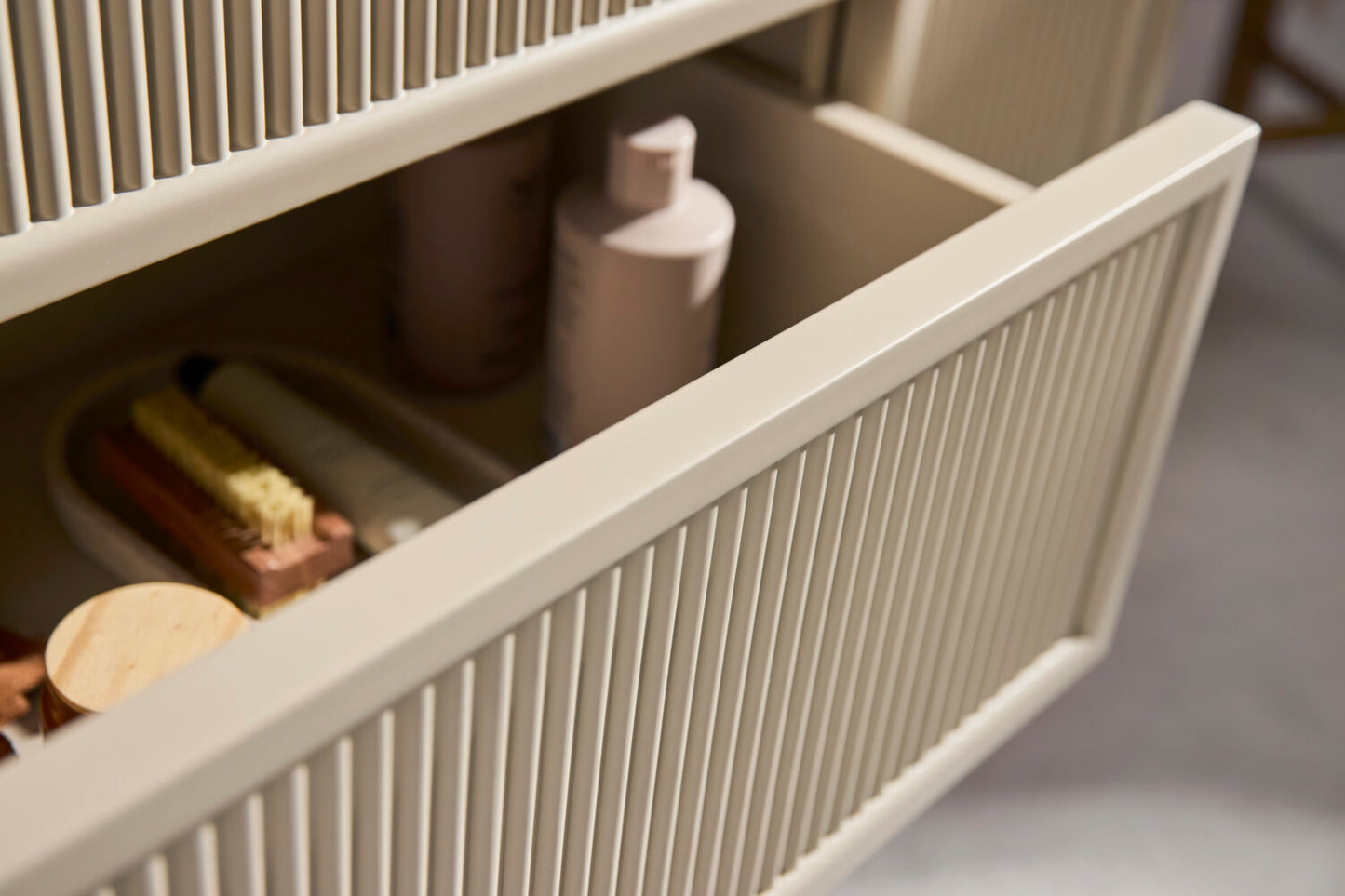 Bota 500 Fluted Cabinet