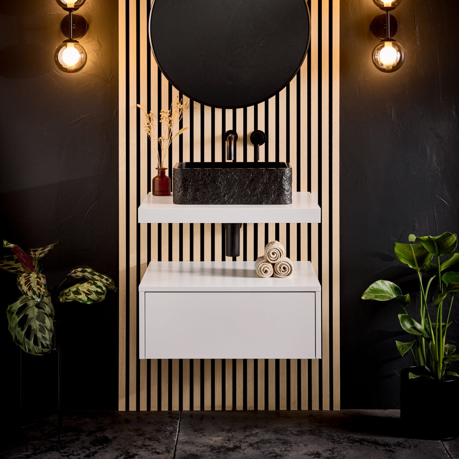 Shelph 600 – Wall Mounted Shelf