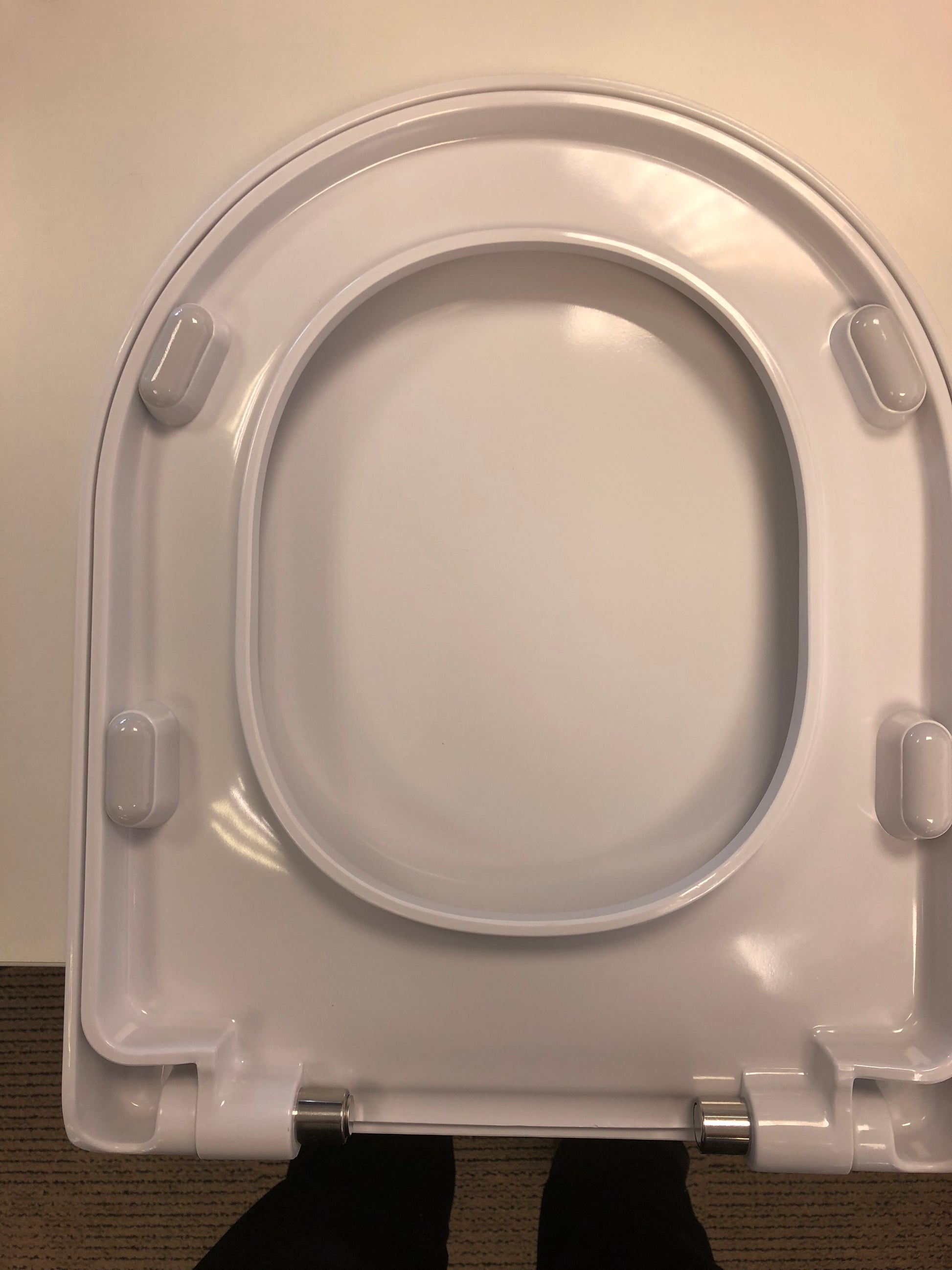 UNI standard soft close seat & cover (for 66070, 66074, 66076, 66077)