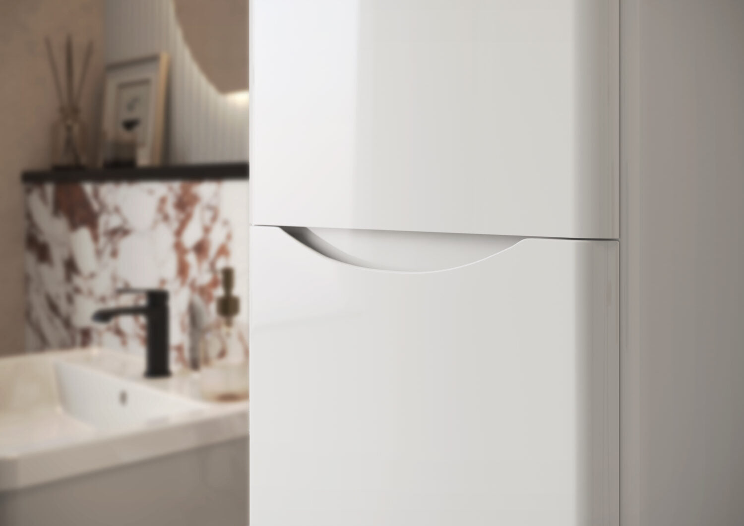 Bella 1500 Tall Cabinet