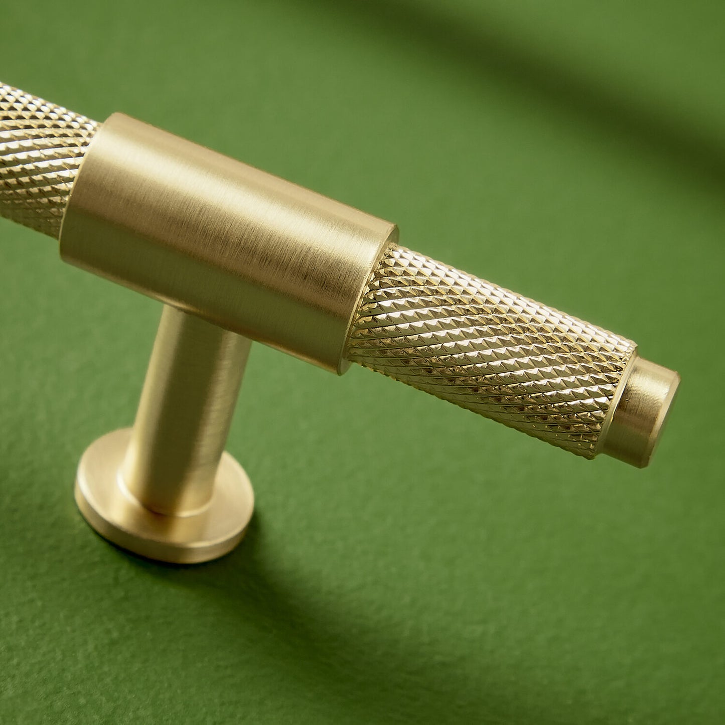 Knurled T Bar 95mm Handle Brushed Brass
