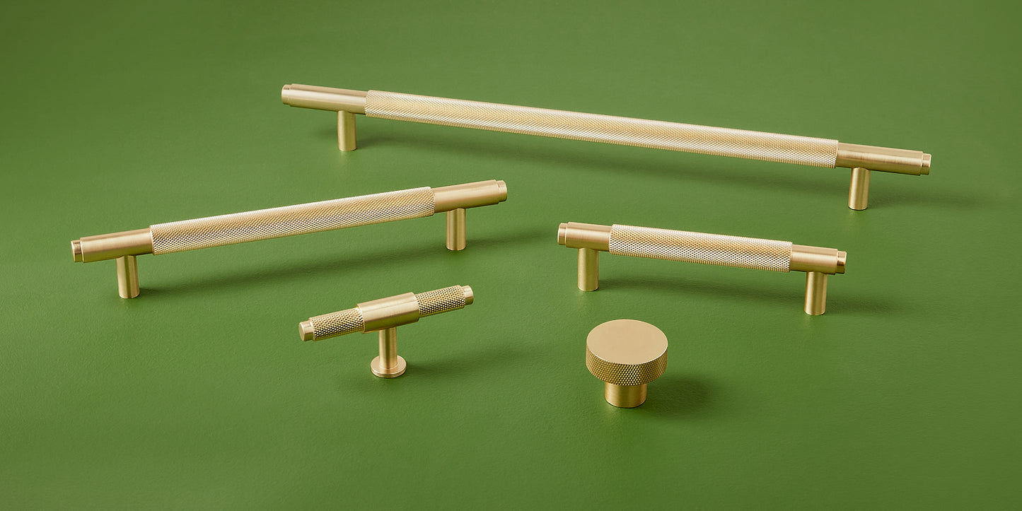 Knurled 400mm Handle Brushed Brass