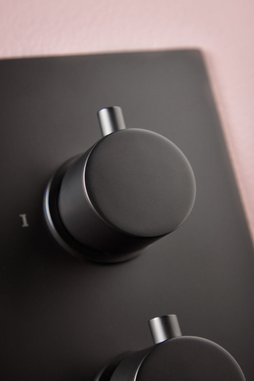 Concealed Plain Handle 3 Pack (1 Thermo 2 Flow) Matte Black