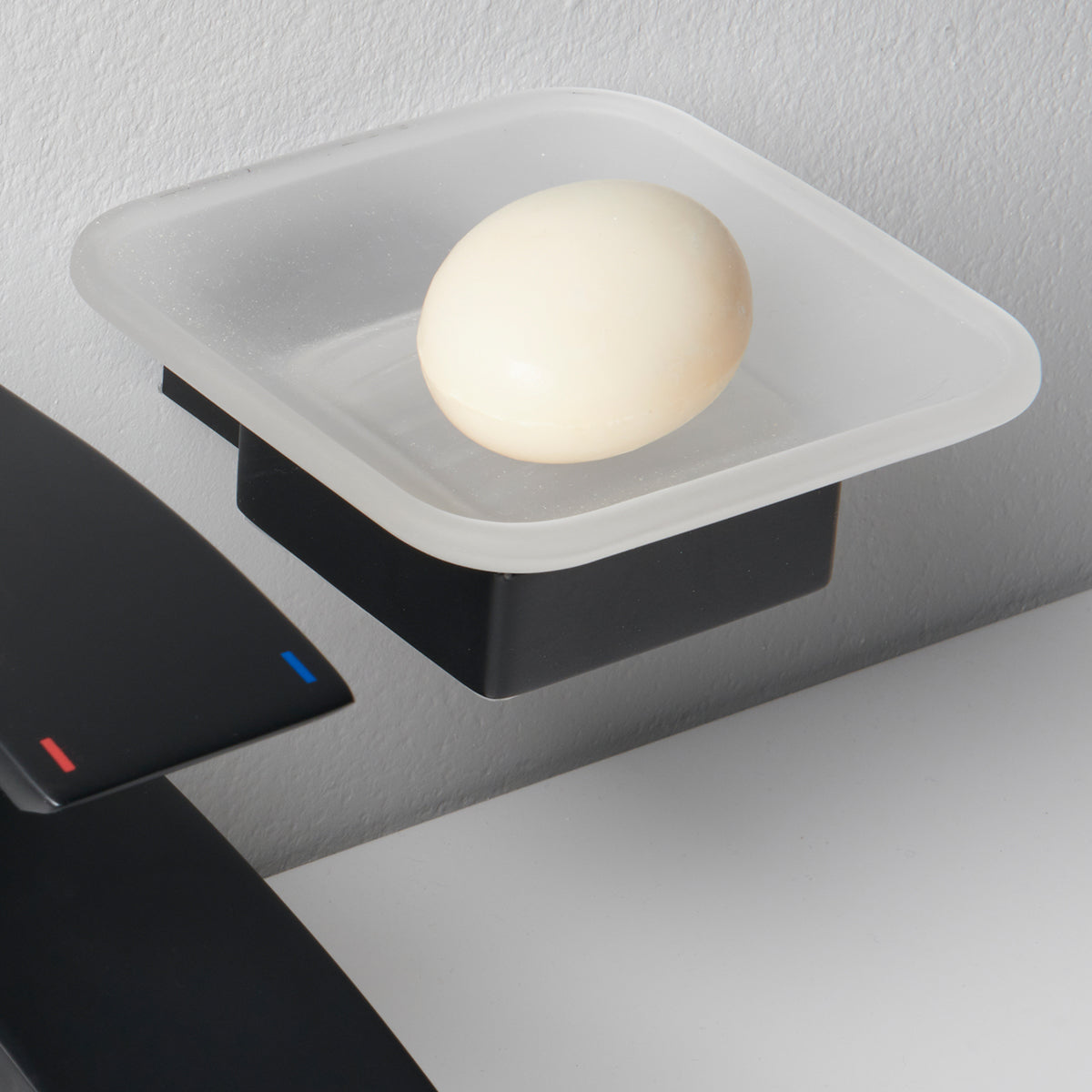 Mono Soap Dish Holder