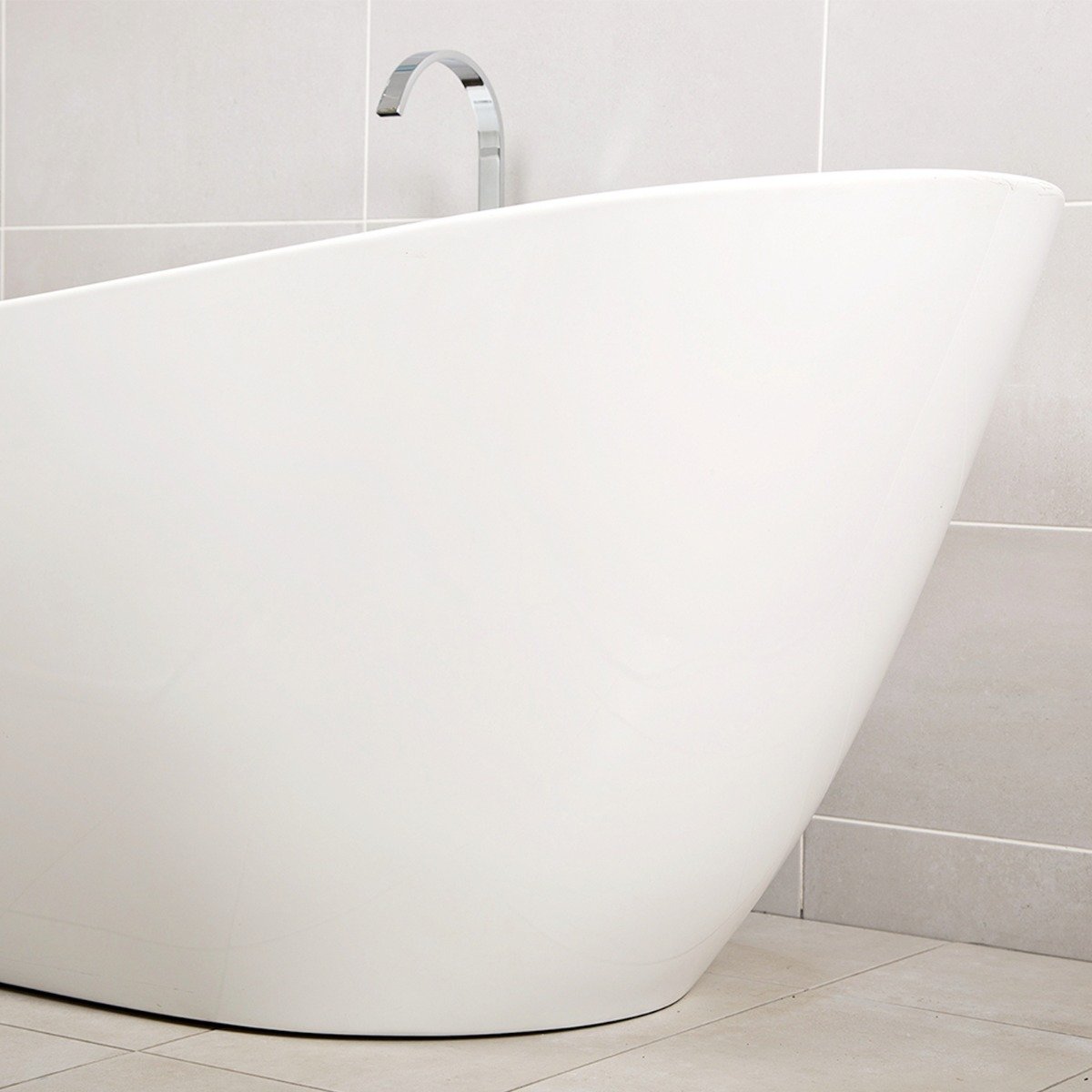 Isleworth Freestanding Acrylic Slipper Bath 1500x740mm