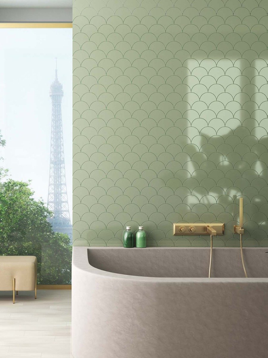 Pescara Ceramic Green Fan Tile 150x134mm