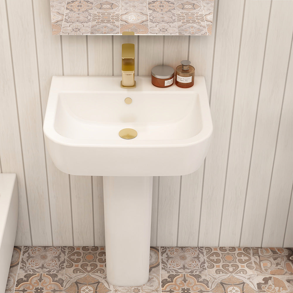 Essence 560mm basin with one tap hole