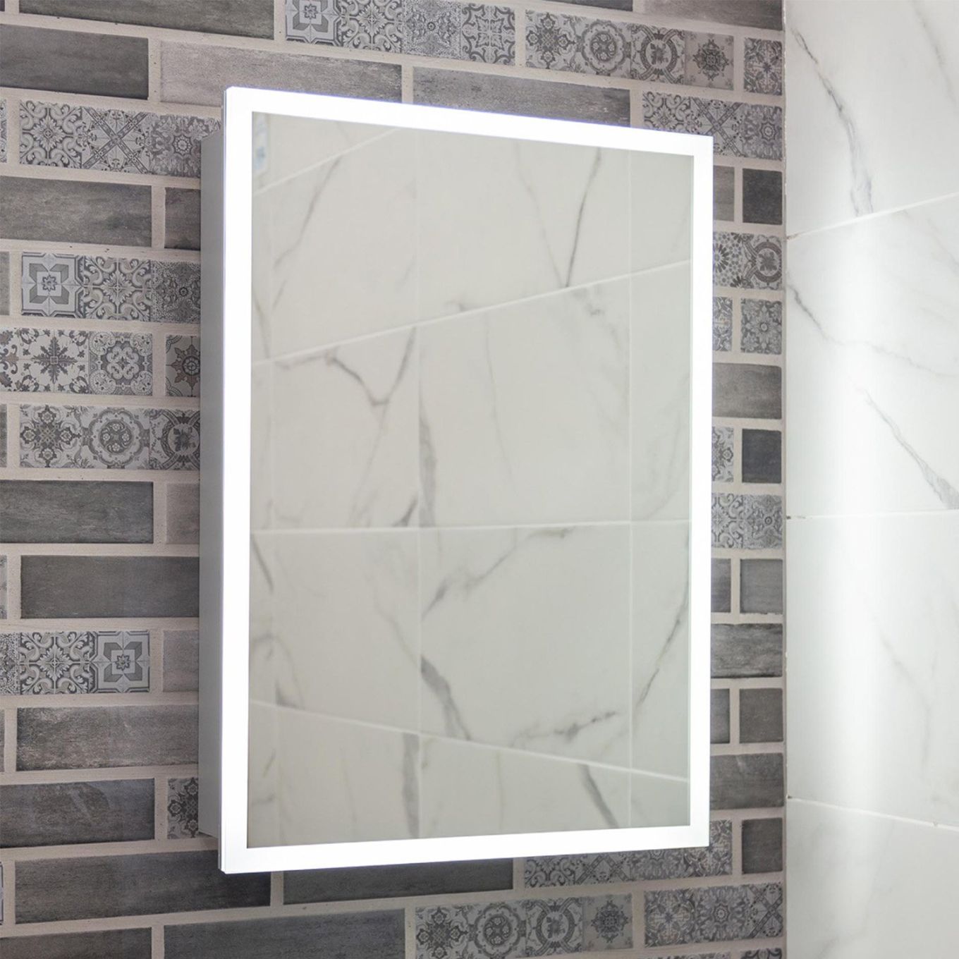 Lapis LED Mirrored Wall Single Cabinet 500x700mm