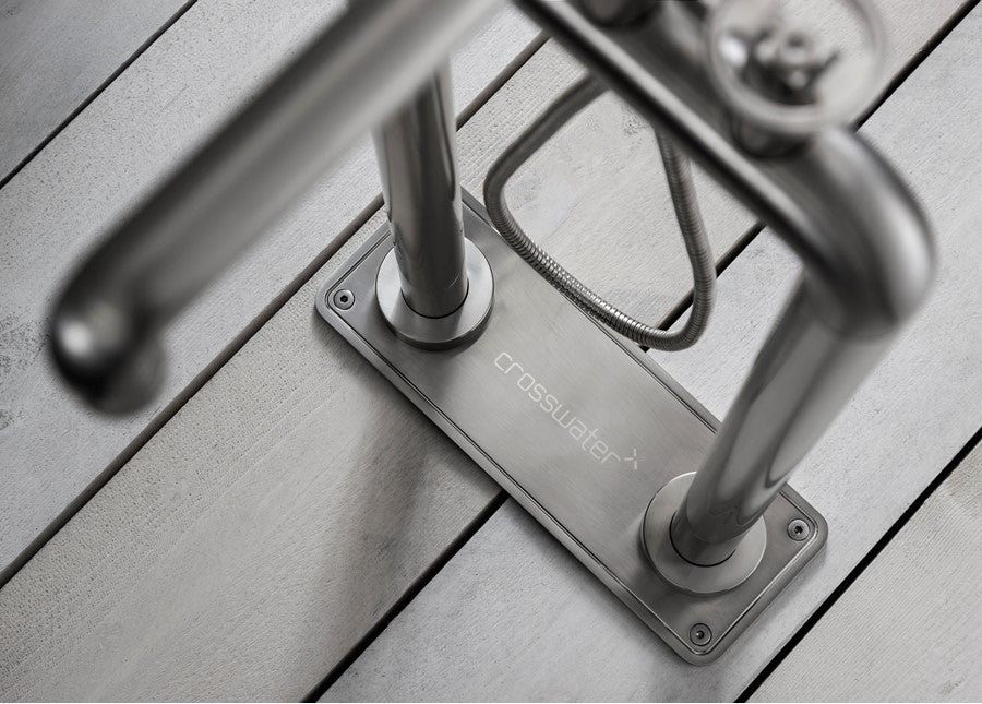UNION Free Standing Bath Filler & Shower Kit Wheel